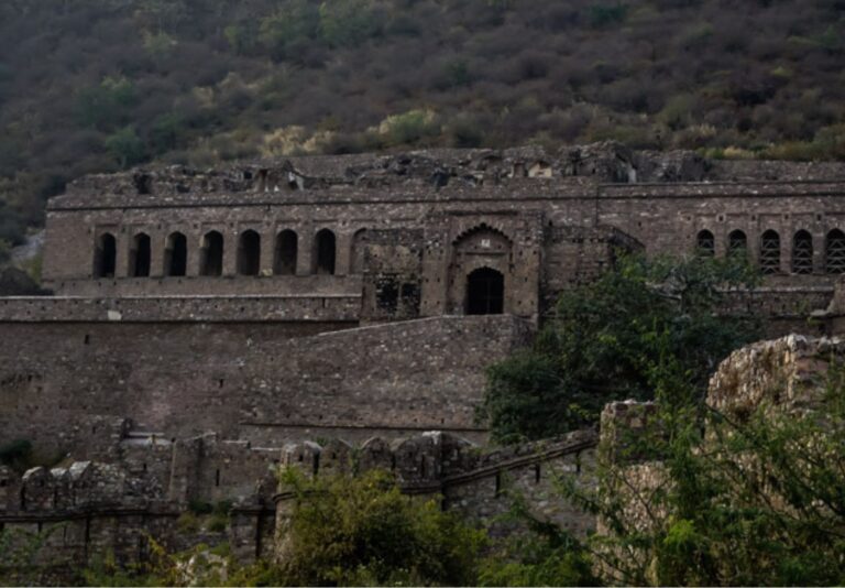 The Ghastly aspect of Bhangarh Fort